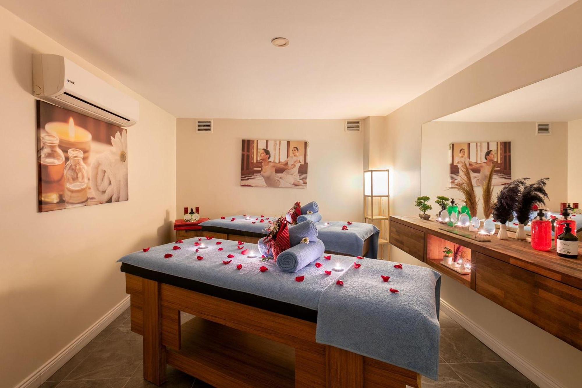 Azuu Boutique Hotel Анталія Екстер'єр фото